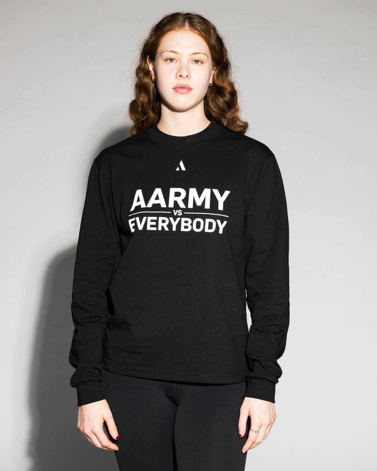 THE GRAPHIC LONG SLEEVE T-SHIRT