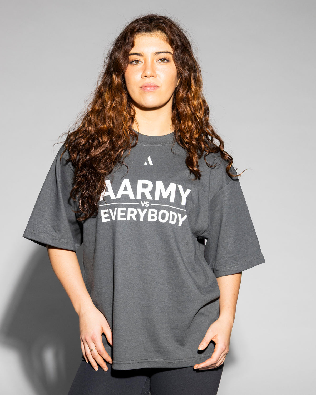 THE GRAPHIC T-SHIRT