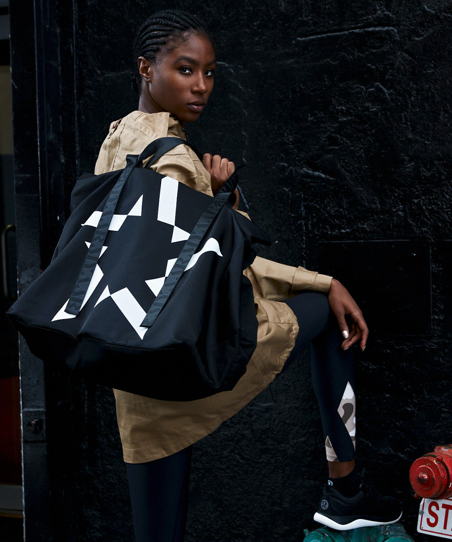 ULTIMATE TOTE BAG